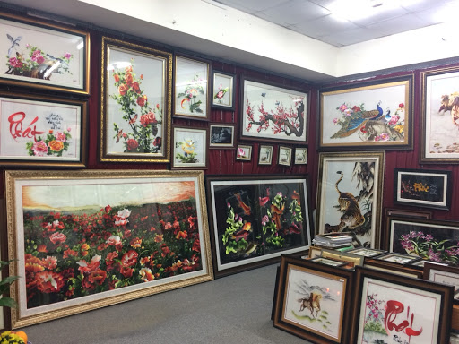 Hình ảnh giá đóng khung tranh thêu chữ thập