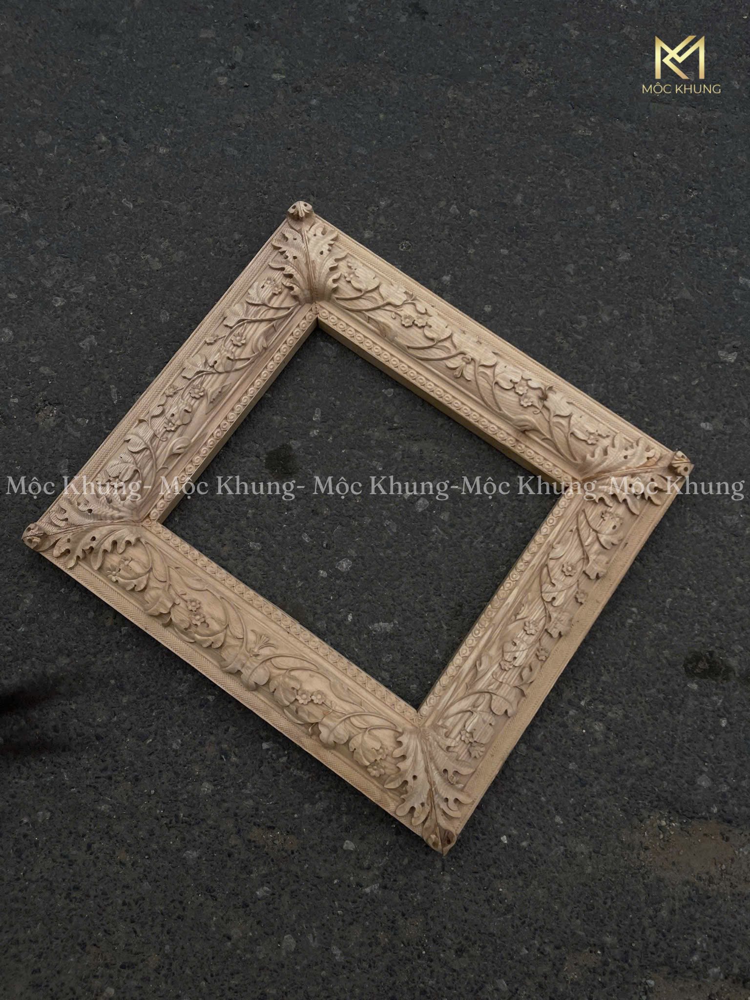 Hướng dẫn chọn khung tranh 30×40 phù hợp với tranh