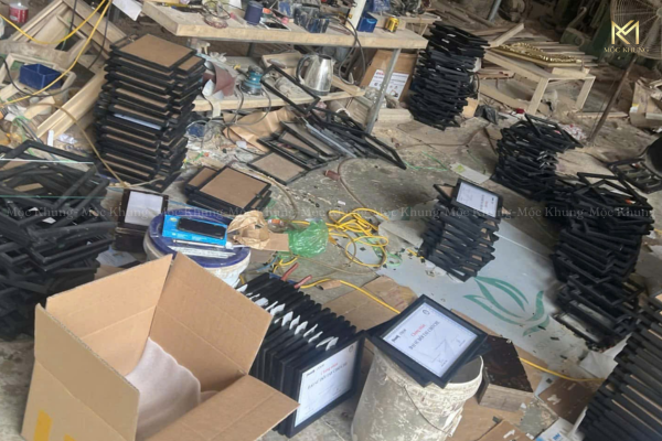 mua khung bằng khen ở hà nội