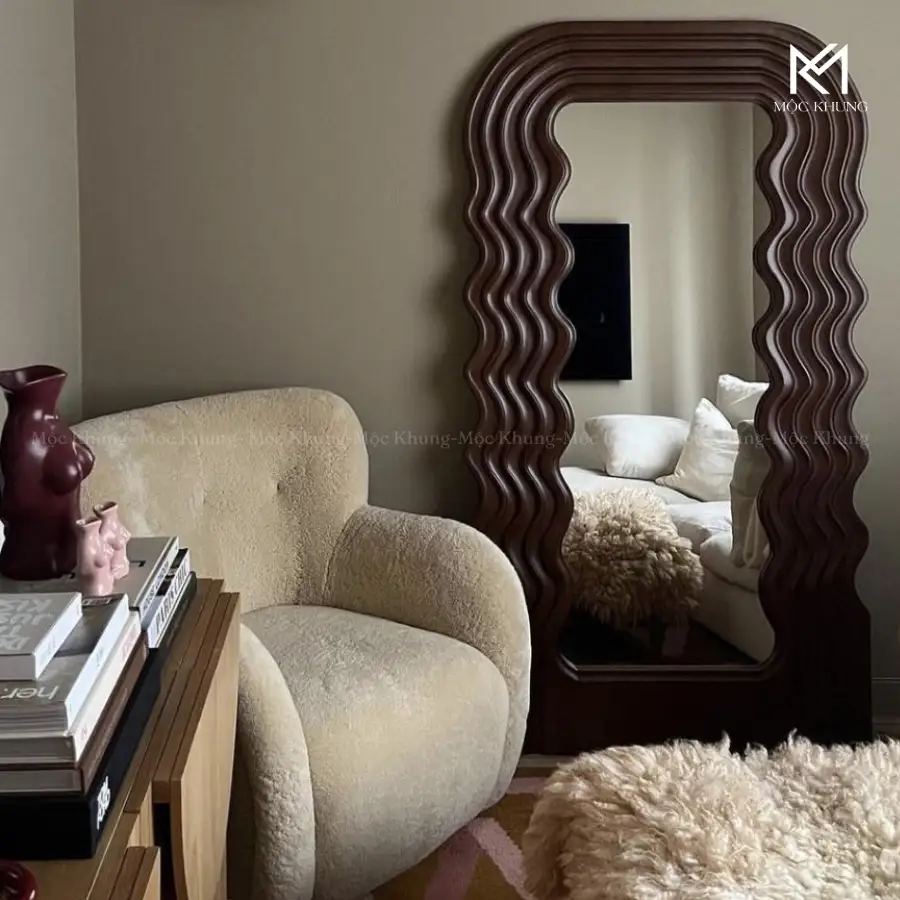 Gương soi sóng biển kiểu độc đáo khung gỗ 3 Gương soi sóng biển kiểu độc đáo khung gỗ