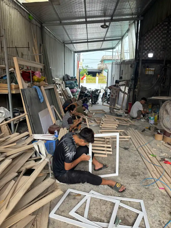 Đóng khung tranh lấy ngay – Giá ưu đãi tại xưởng Hà Nội