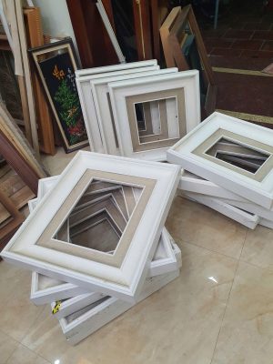 Đóng khung tranh lấy ngay 