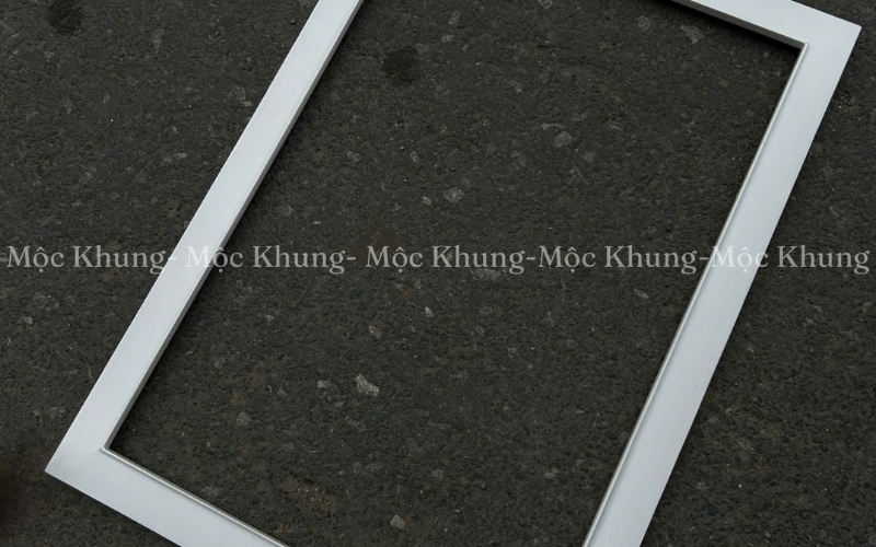 Gương Soi Toàn Thân Khung Gỗ – Xu Hướng Trang Trí Nội Thất Được Ưa Chuộng Hiện Nay